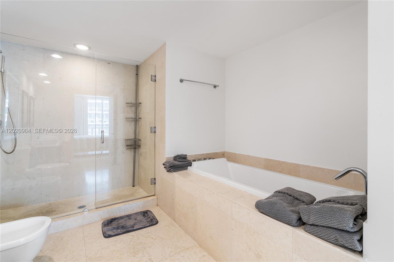 image Icon Brickell II21