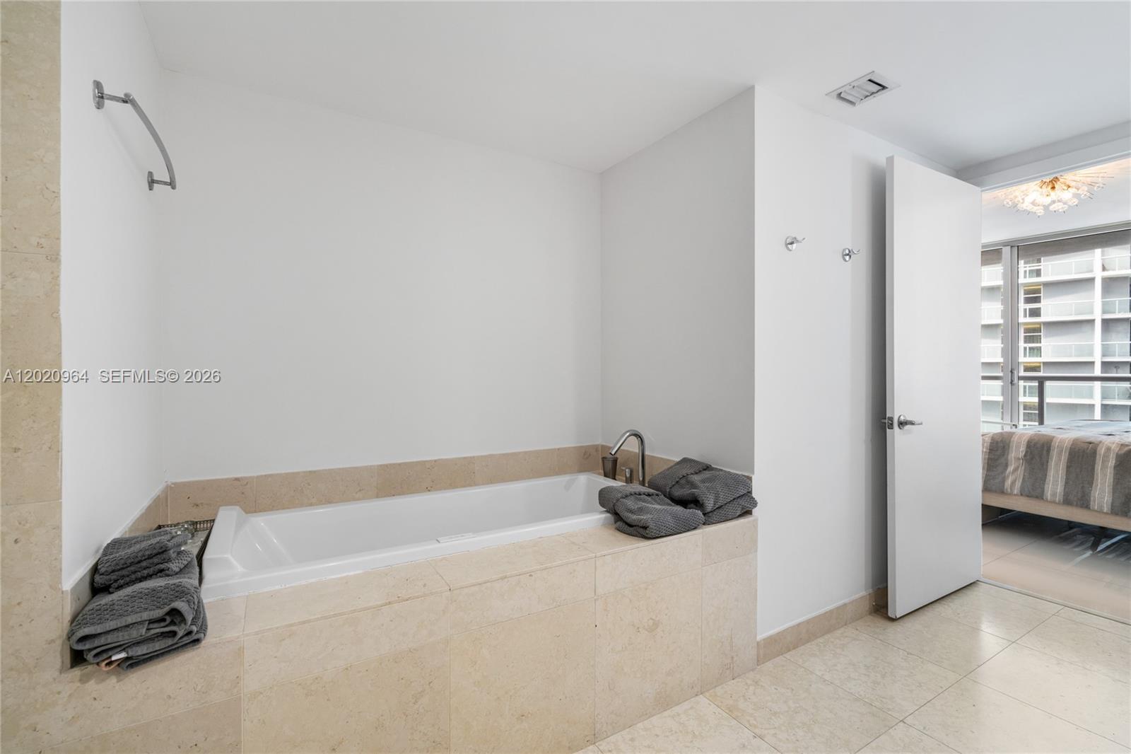 image Icon Brickell II22