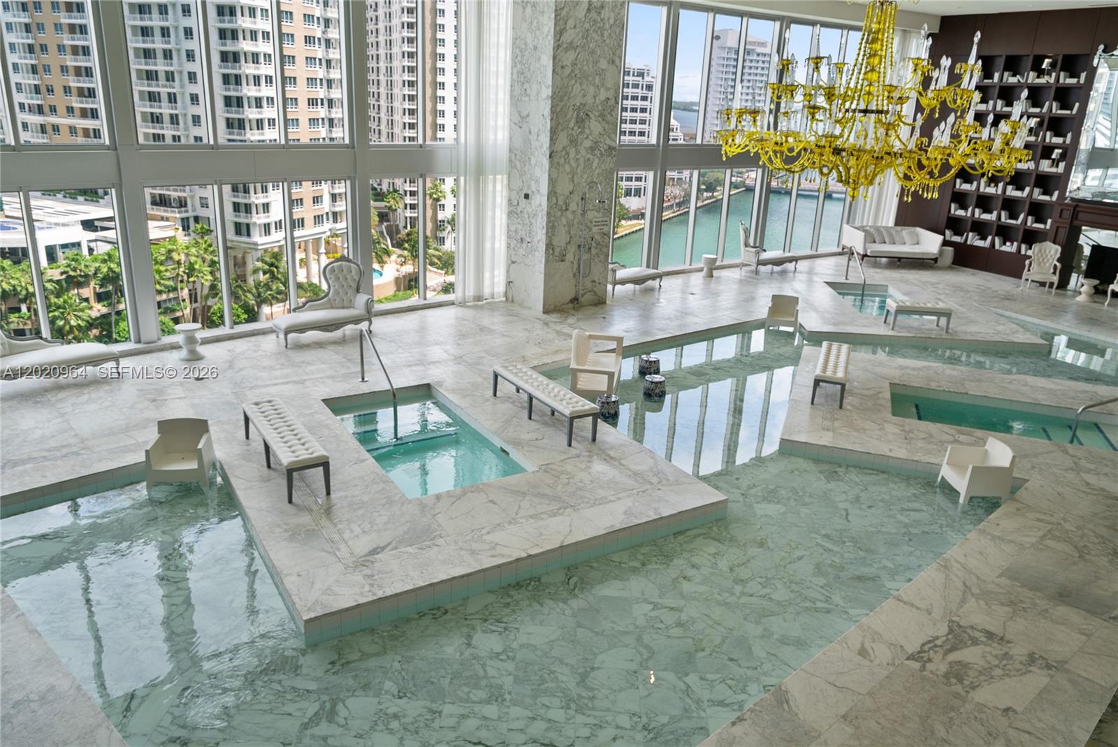 image Icon Brickell II36