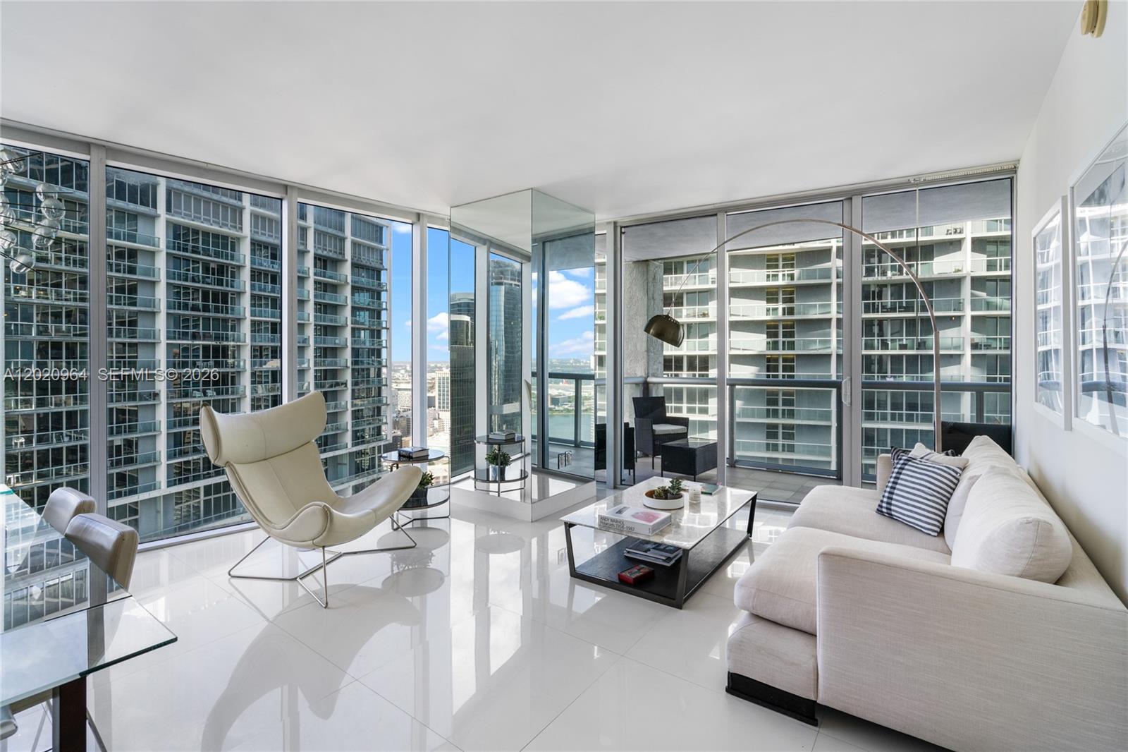 image Icon Brickell II4