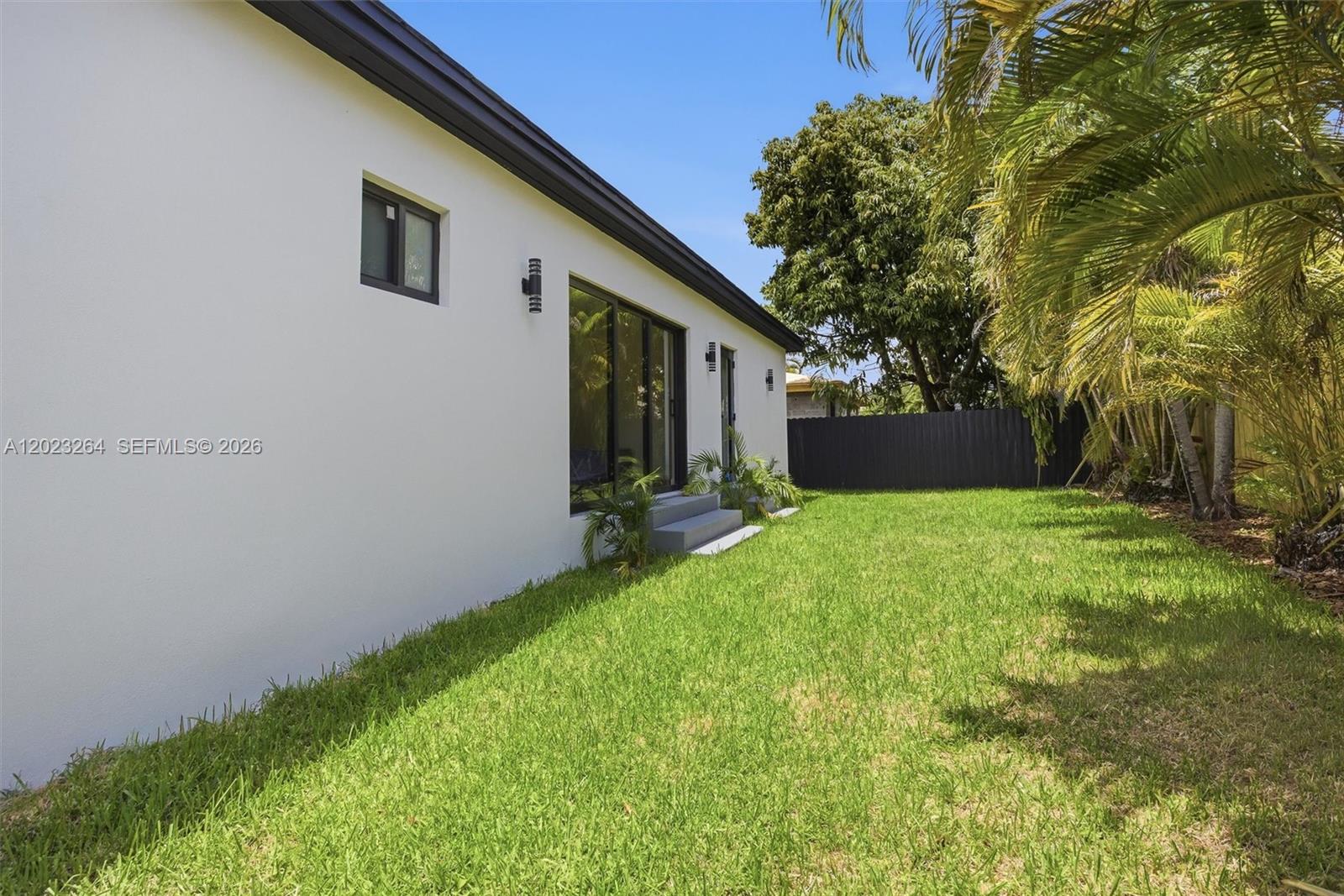 1911 SW 18th Ave Miami, FL 33145