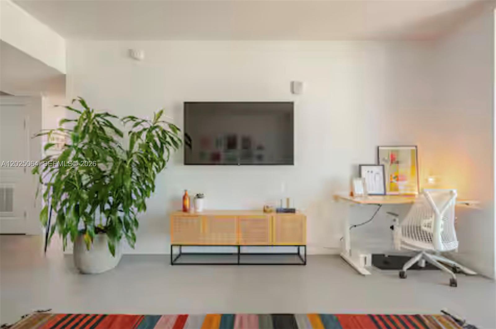image Canvas10