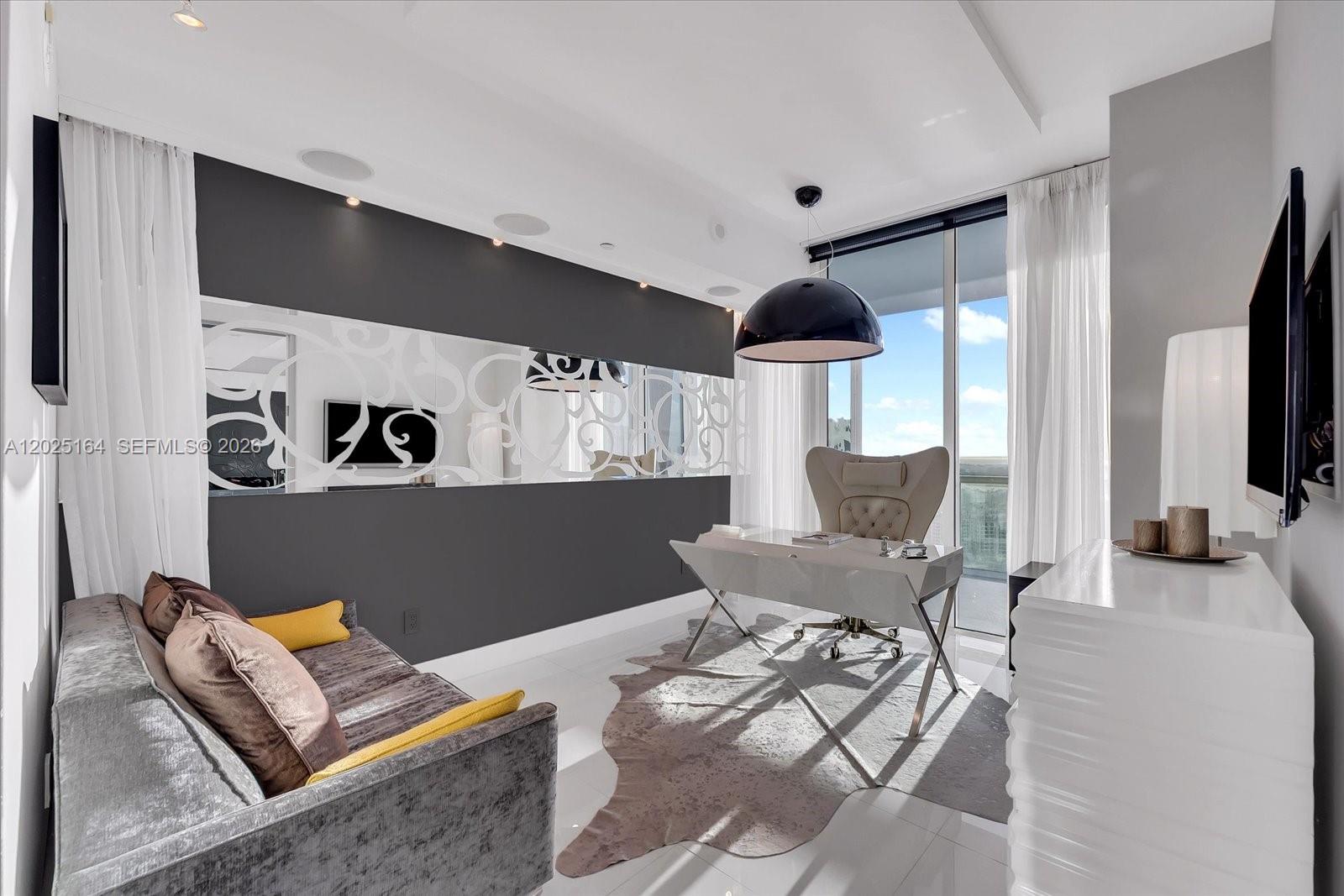 100 S Pointe Dr #3002 Miami Beach, FL 33139