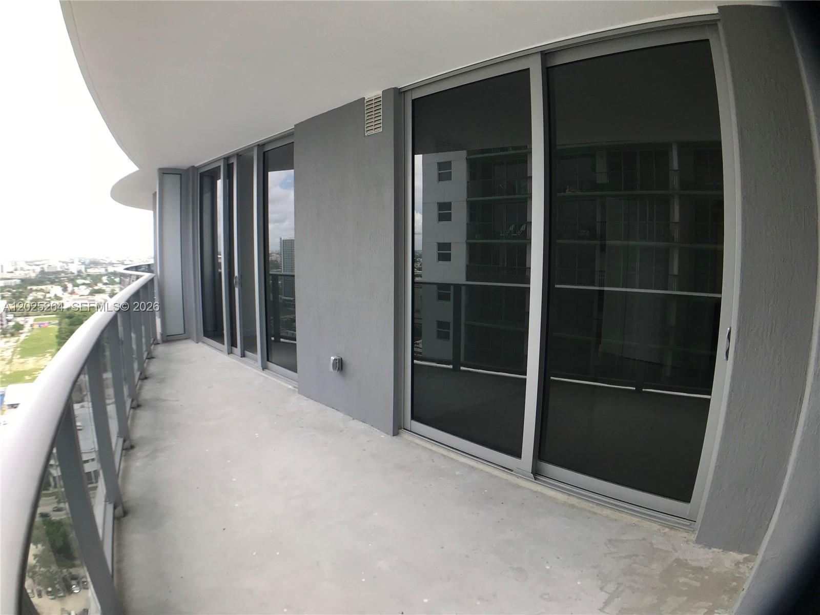 image Aria on the Bay22