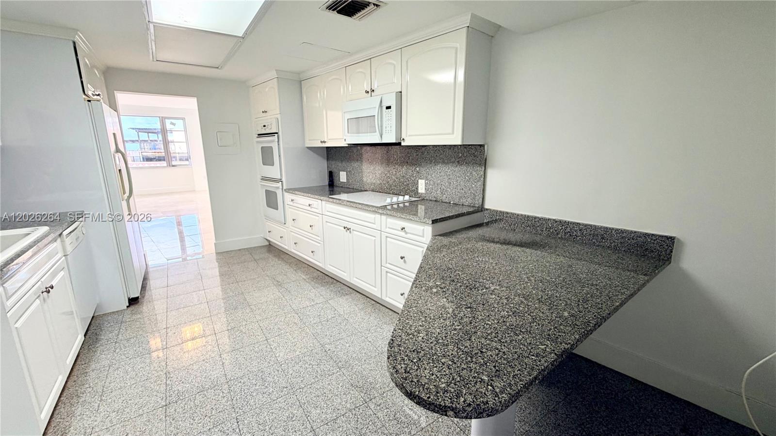 Undisclosed Address Miami Beach, FL 33140