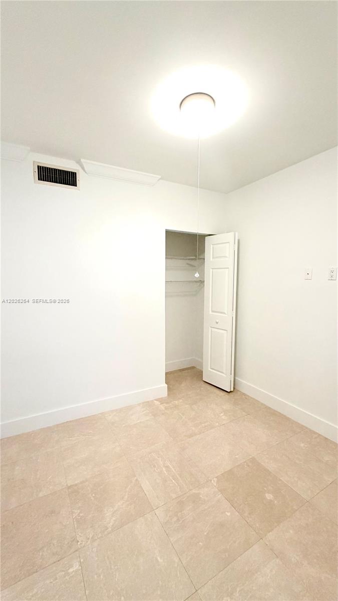 Undisclosed Address Miami Beach, FL 33140