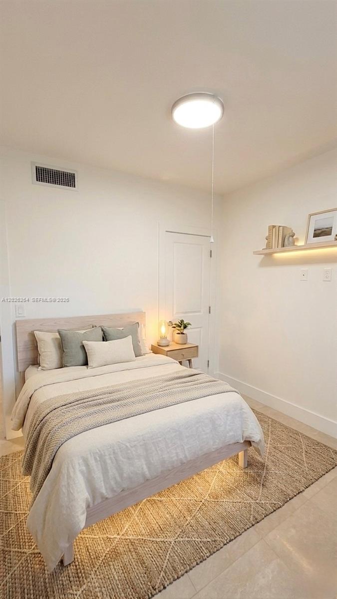 Undisclosed Address Miami Beach, FL 33140