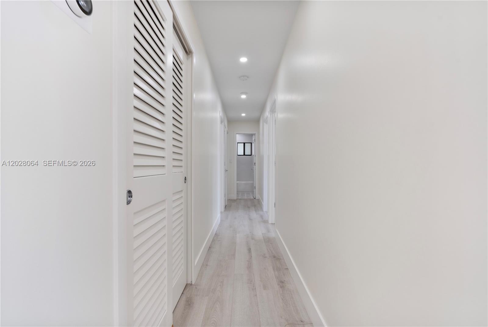 255 Grant Dr Coral Gables, FL 33133