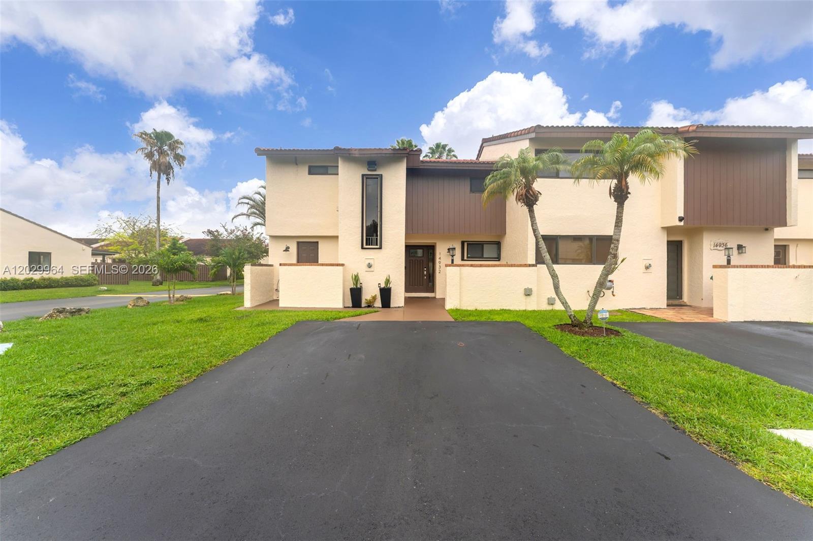 14932 SW 89th