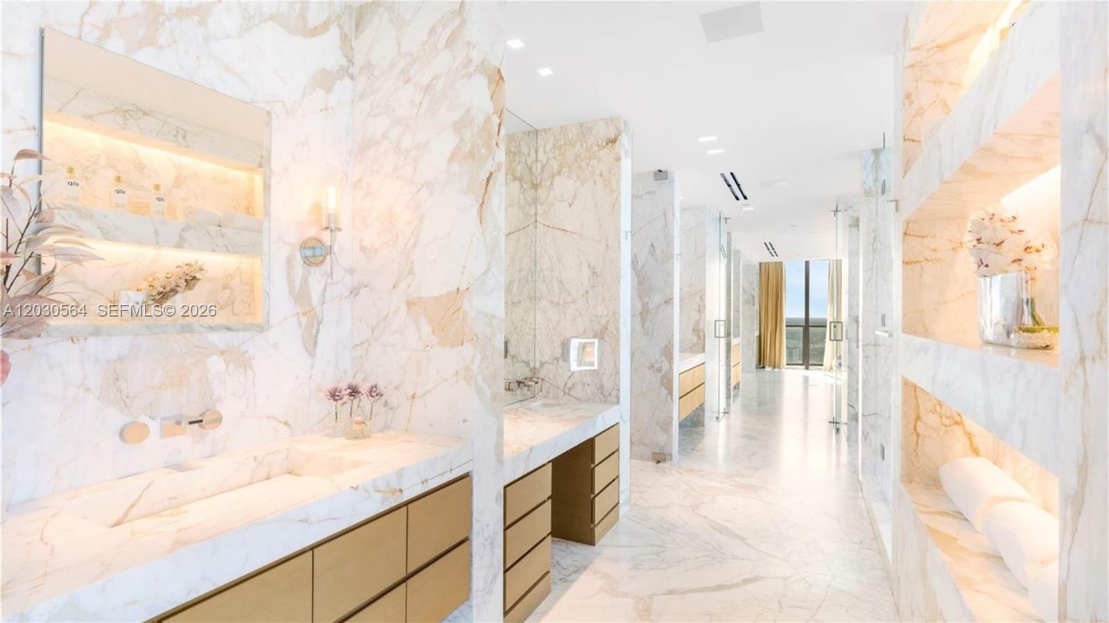 19575 Collins Ave #PH-43 Sunny Isles Beach, FL 33160