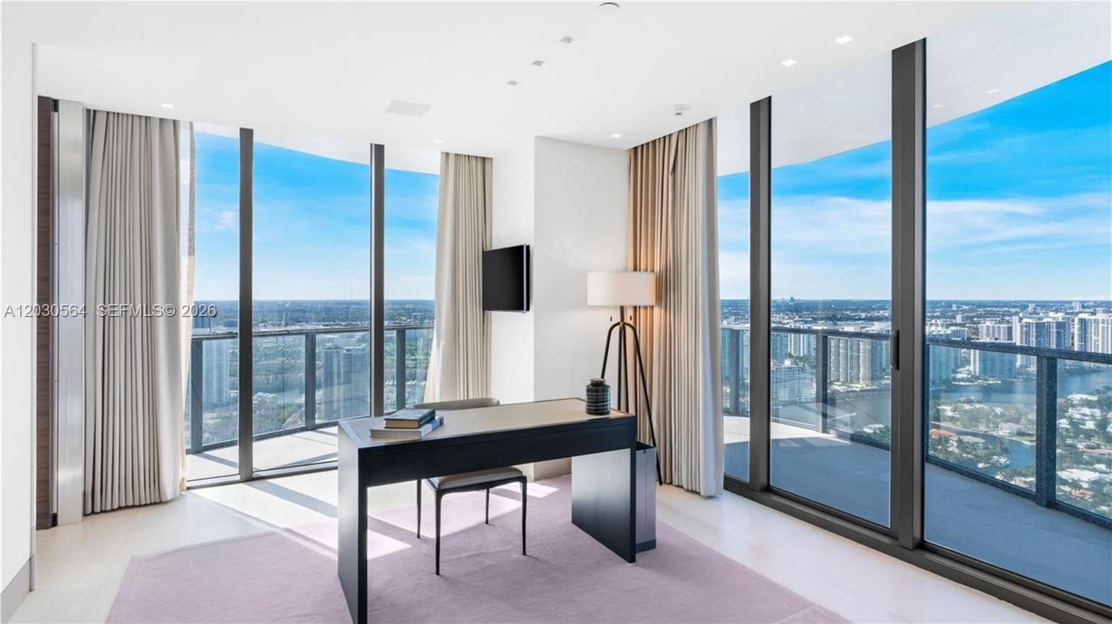 19575 Collins Ave #PH-43 Sunny Isles Beach, FL 33160