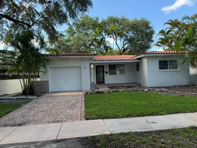 753 Navarre Ave
