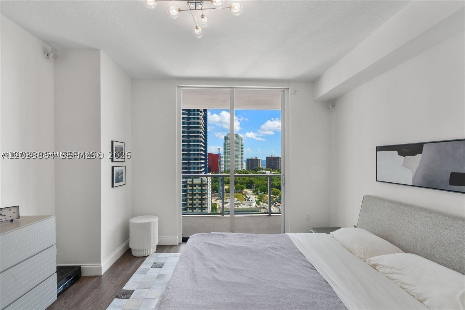 79 SW 12th St #2204-S Miami, FL 33130