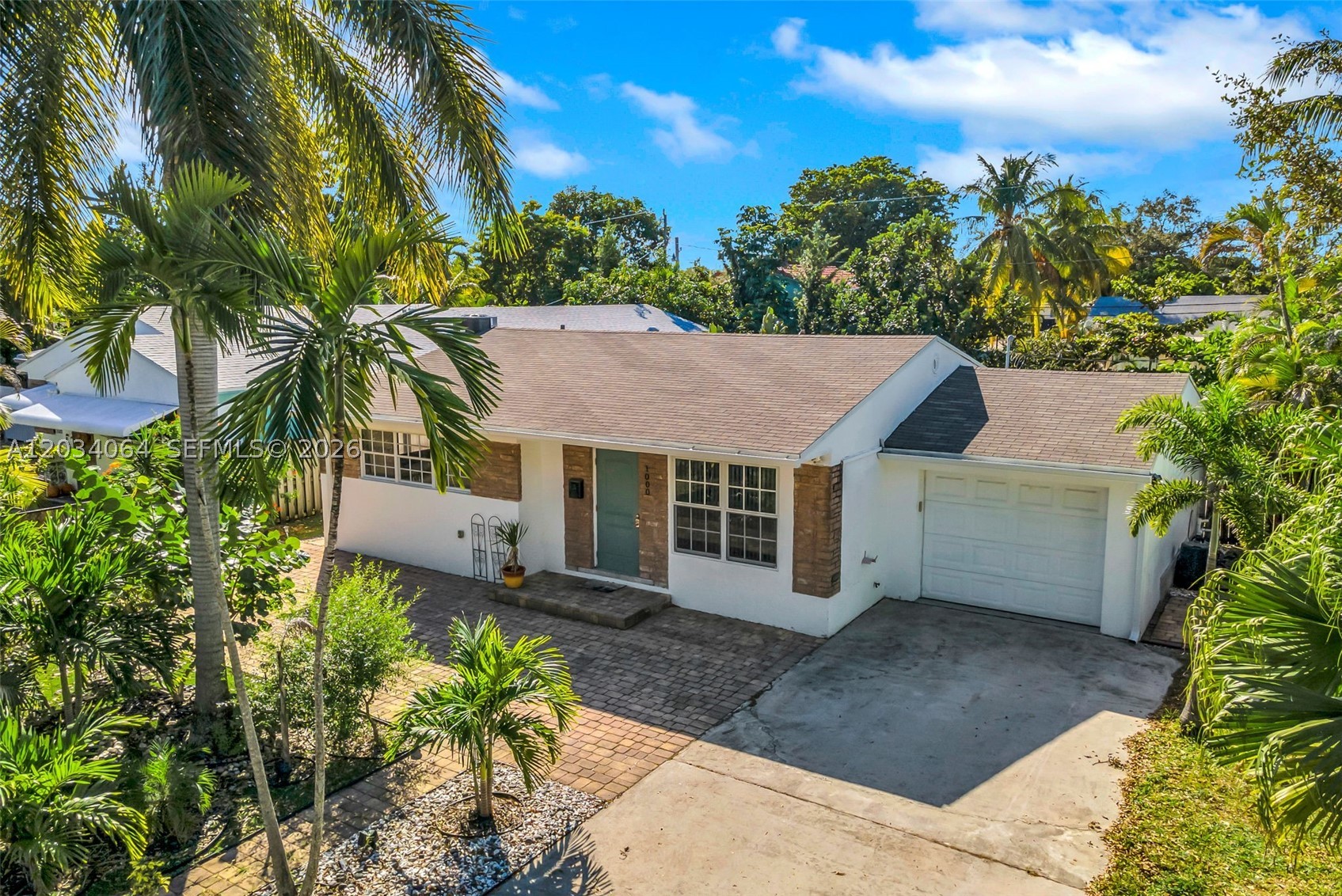 1000 N 17th Ave