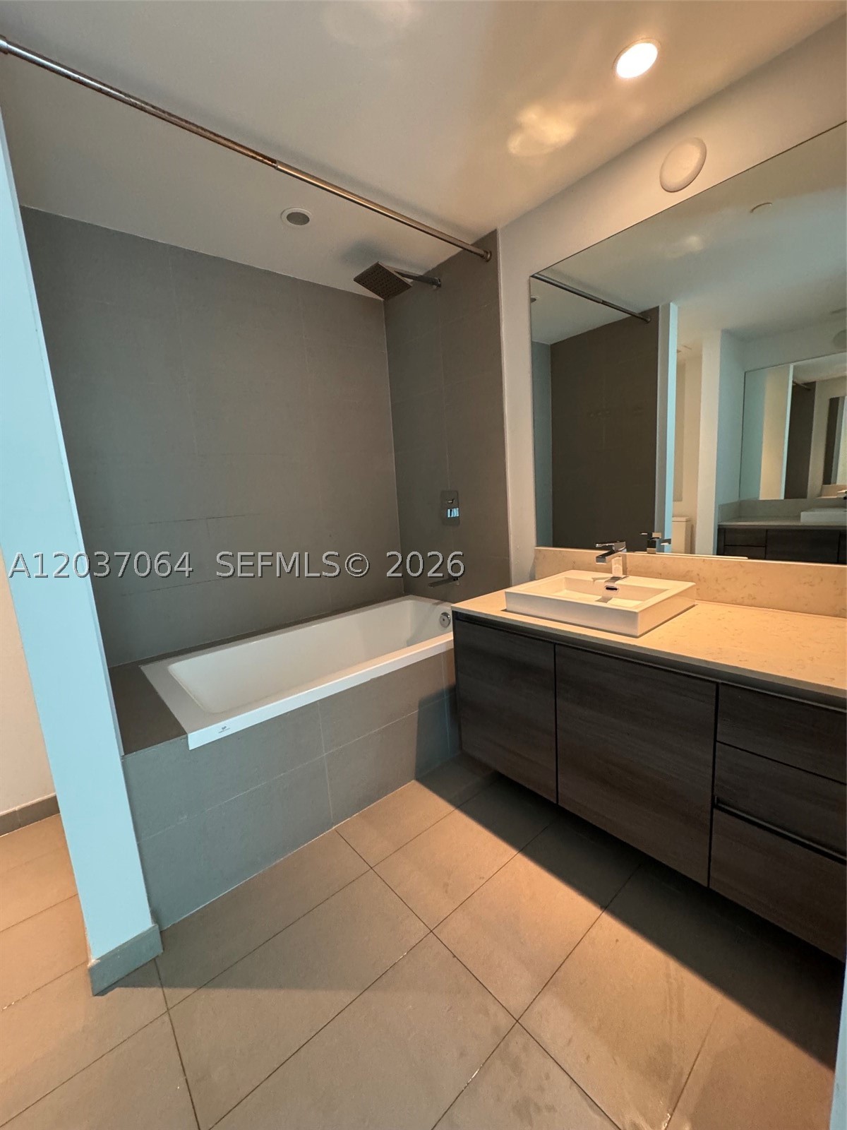 image The Bond on Brickell5