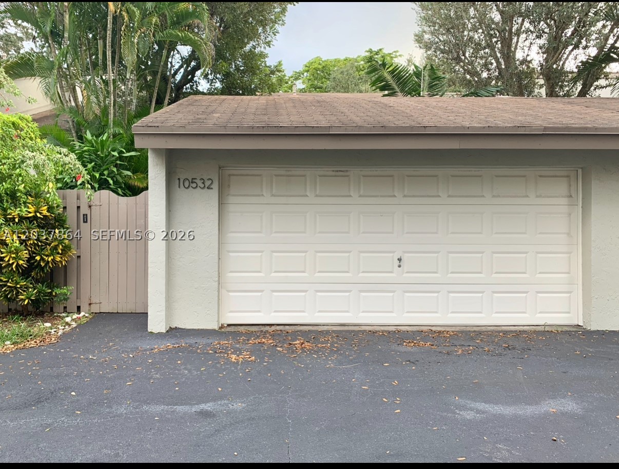 10532 SW 112th Ave Miami, FL 33176