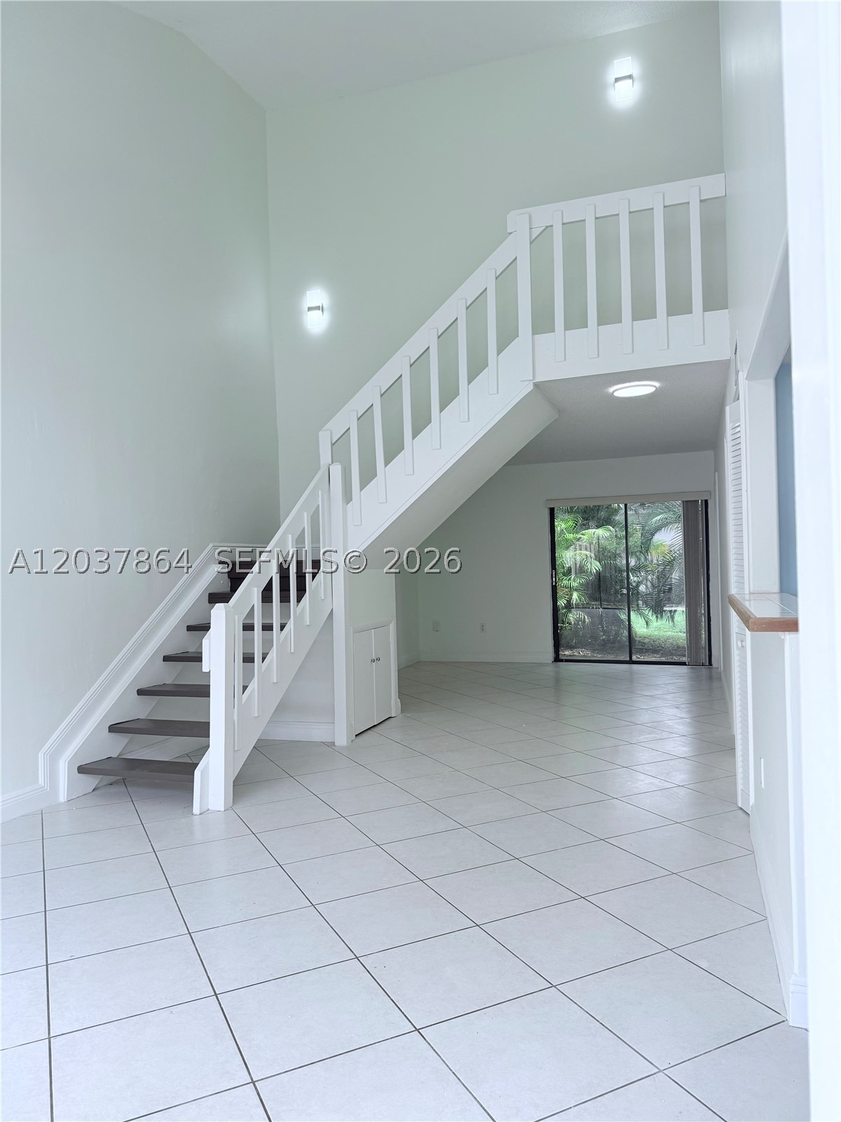 10532 SW 112th Ave Miami, FL 33176