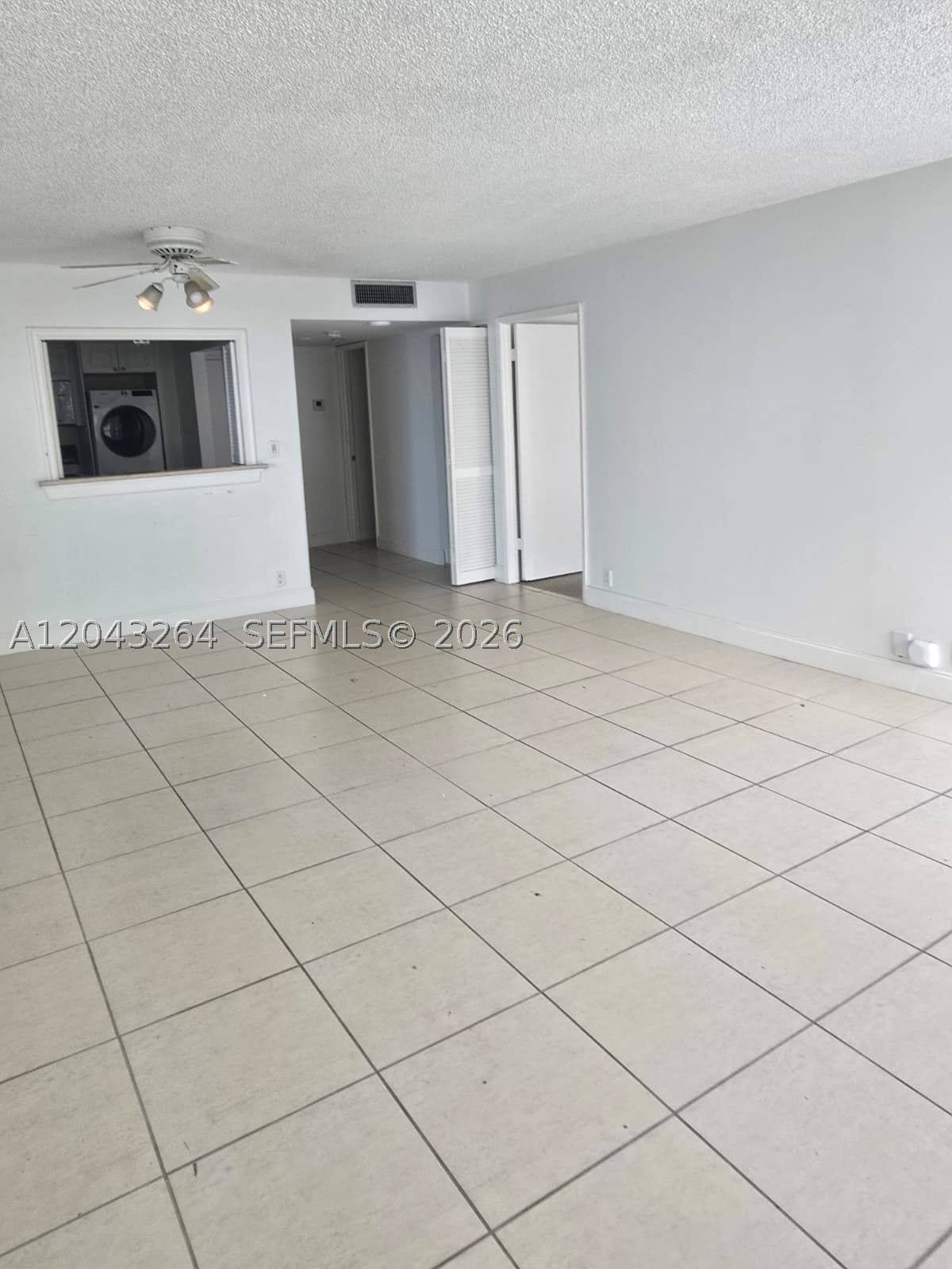 image Brickell Place II3