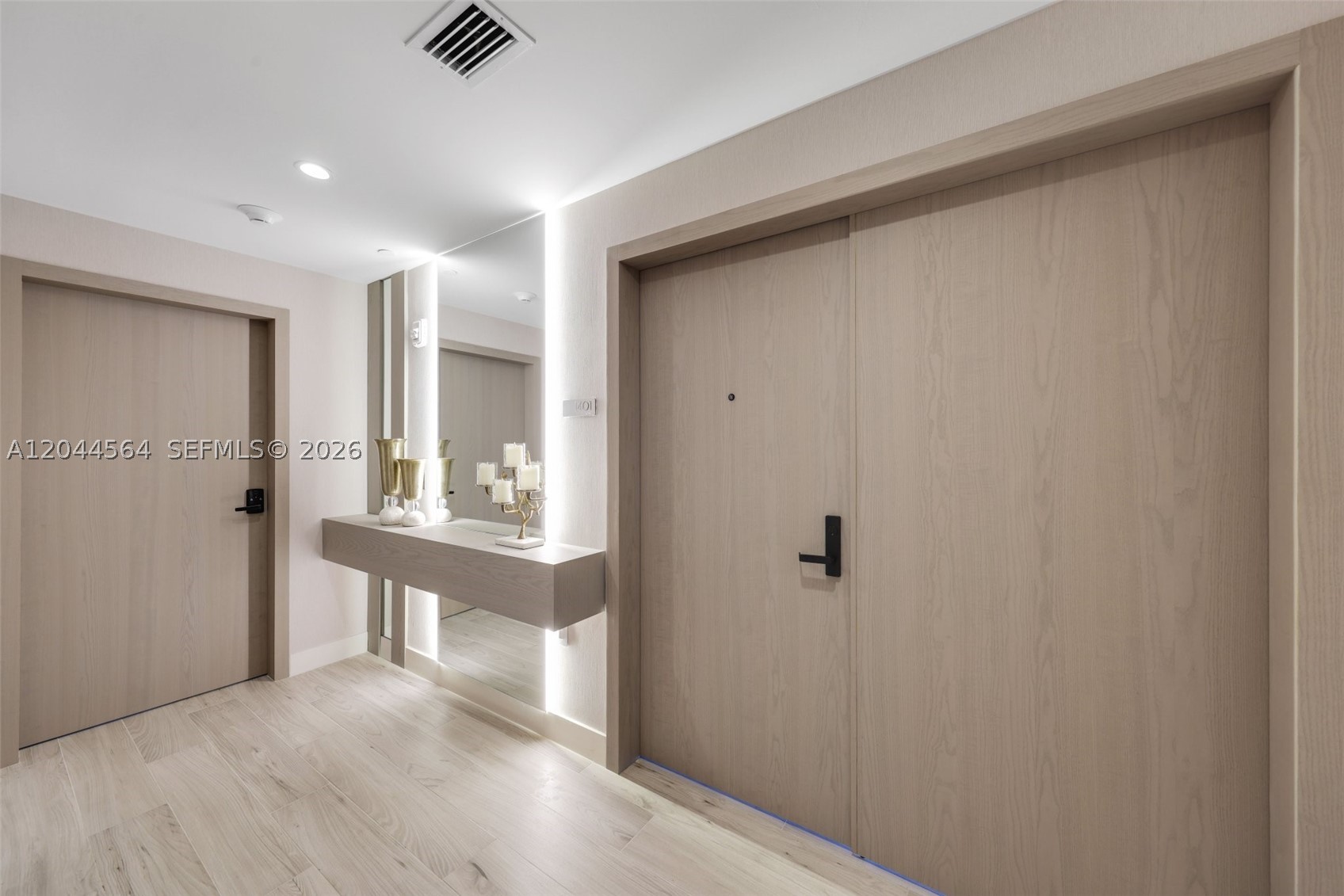 700 Ne 24th St #1401 Miami, FL 33137