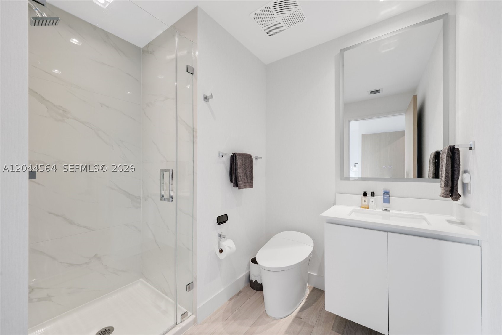 700 Ne 24th St #1401 Miami, FL 33137