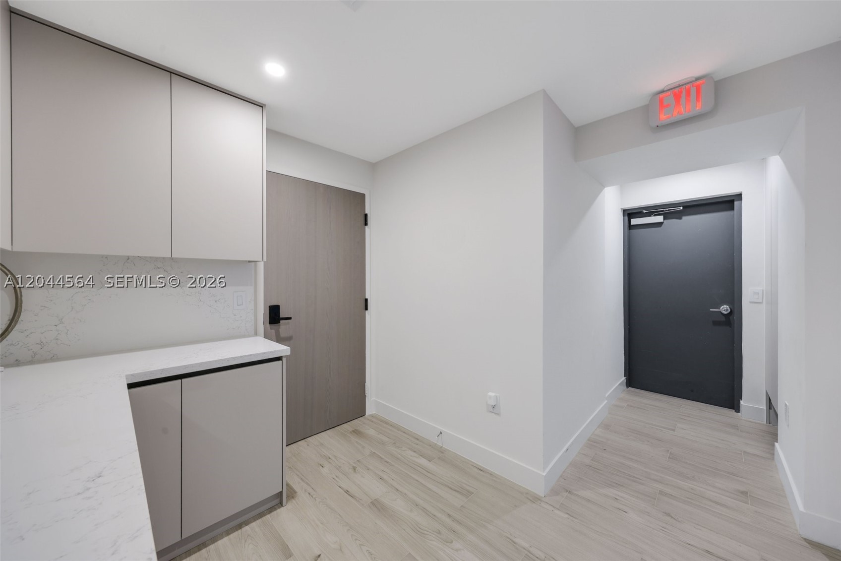 700 Ne 24th St #1401 Miami, FL 33137