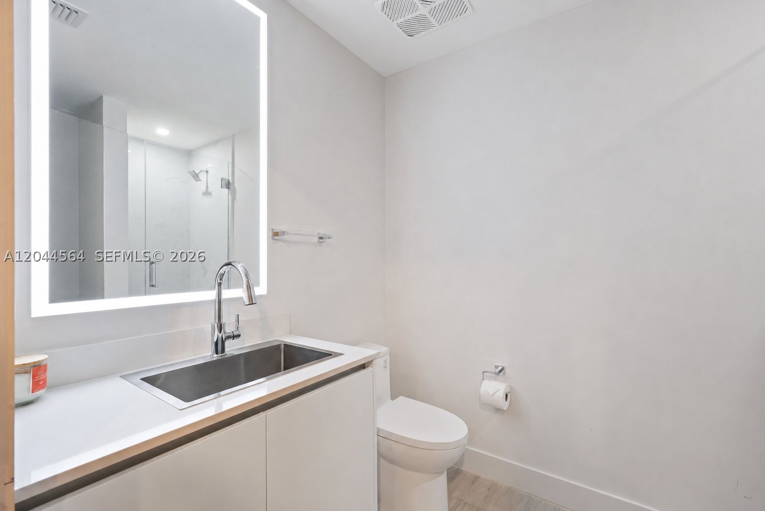 700 Ne 24th St #1401 Miami, FL 33137