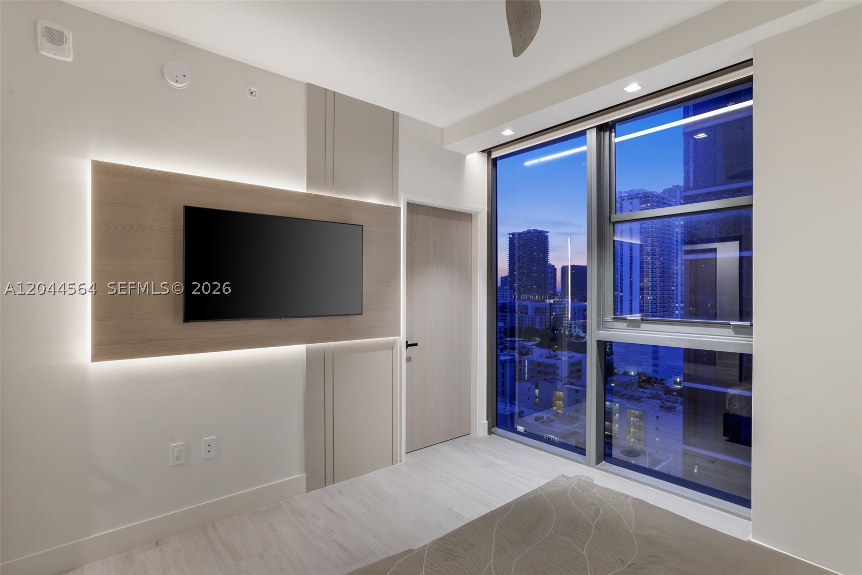 700 Ne 24th St #1401 Miami, FL 33137