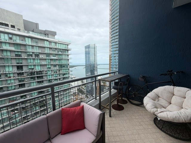 image Infinity at Brickell3
