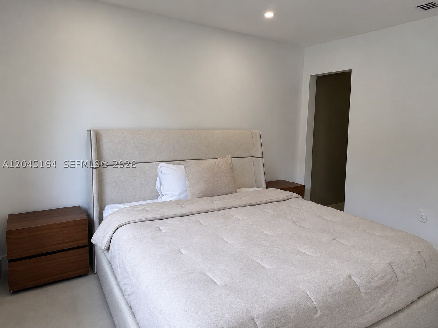 2 NE 91st St Miami Shores, FL 33138