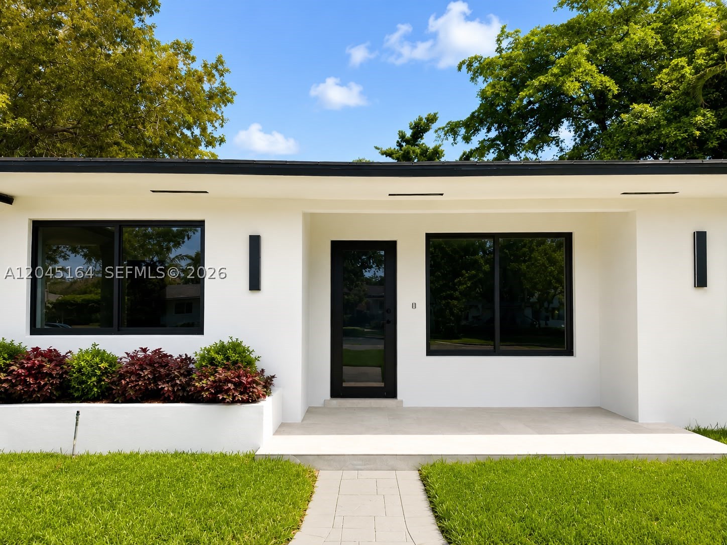 2 NE 91st St Miami Shores, FL 33138