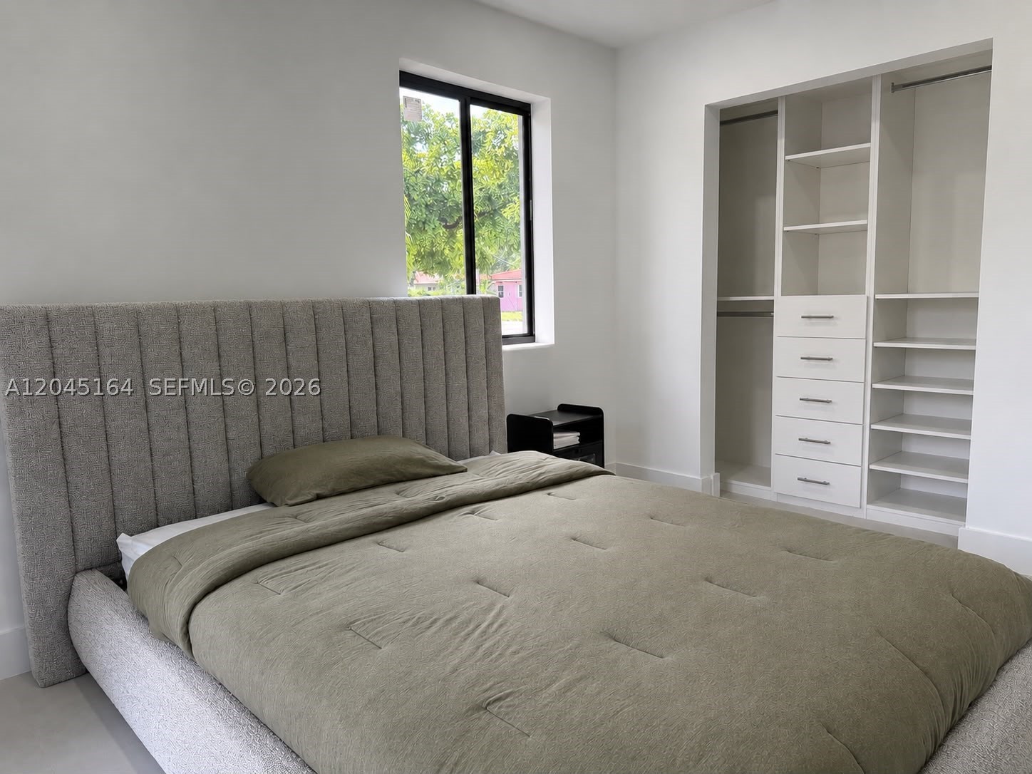 2 NE 91st St Miami Shores, FL 33138