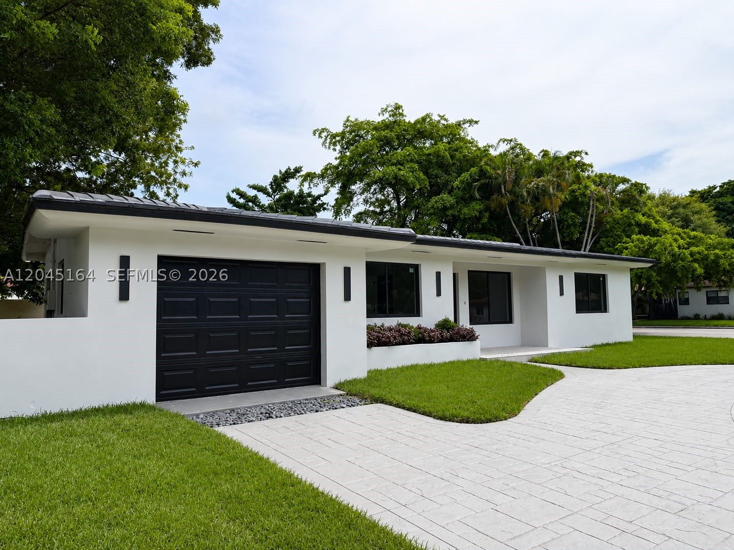2 NE 91st St Miami Shores, FL 33138