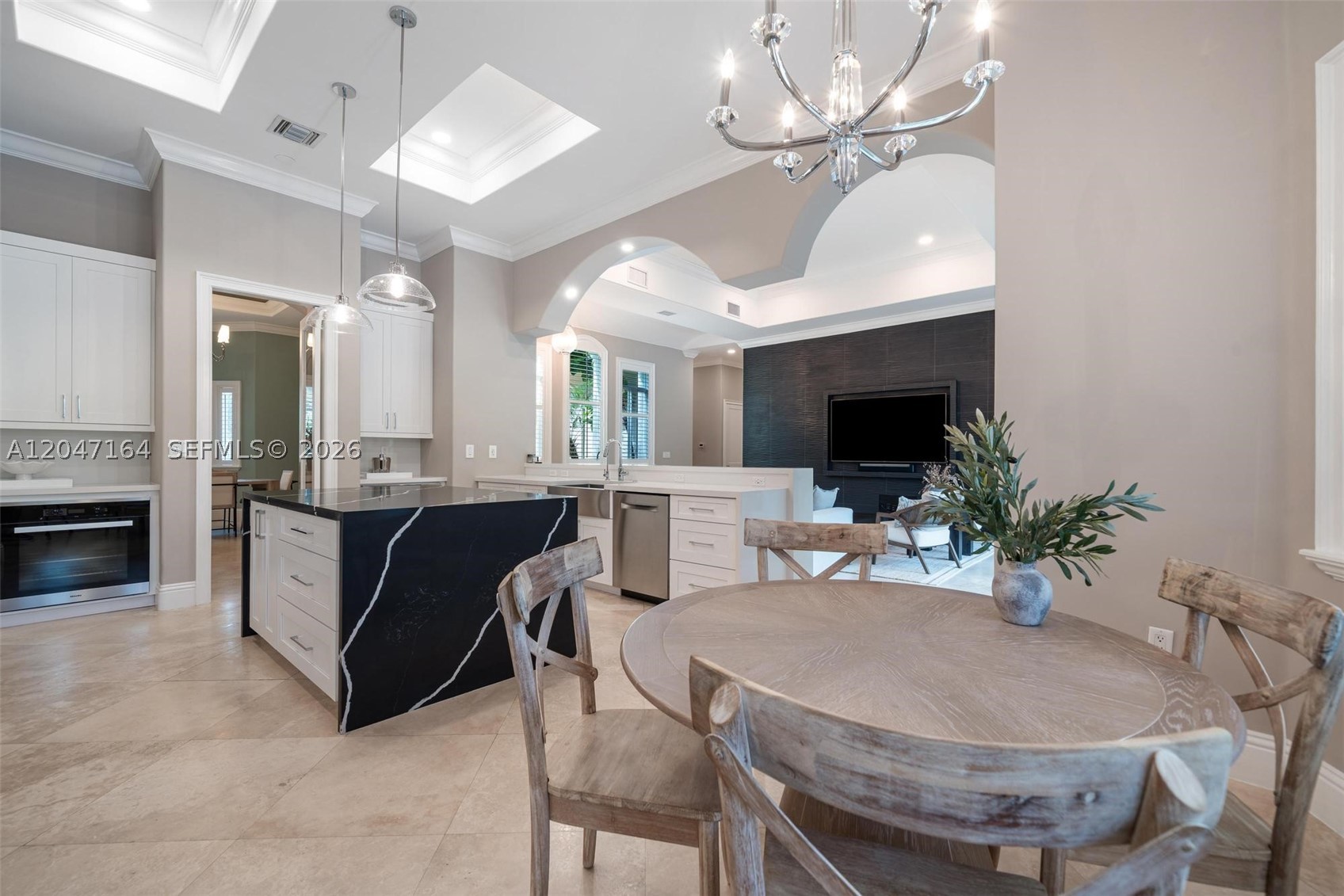 6890 SW 94th St Pinecrest, FL 33156