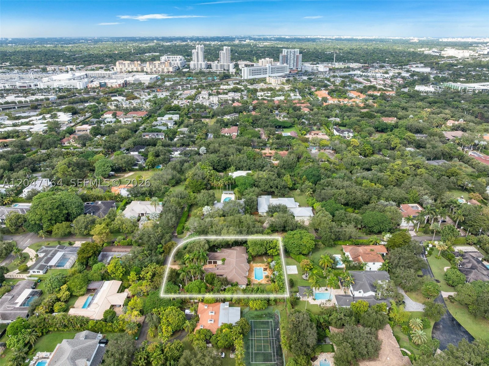 6890 SW 94th St Pinecrest, FL 33156