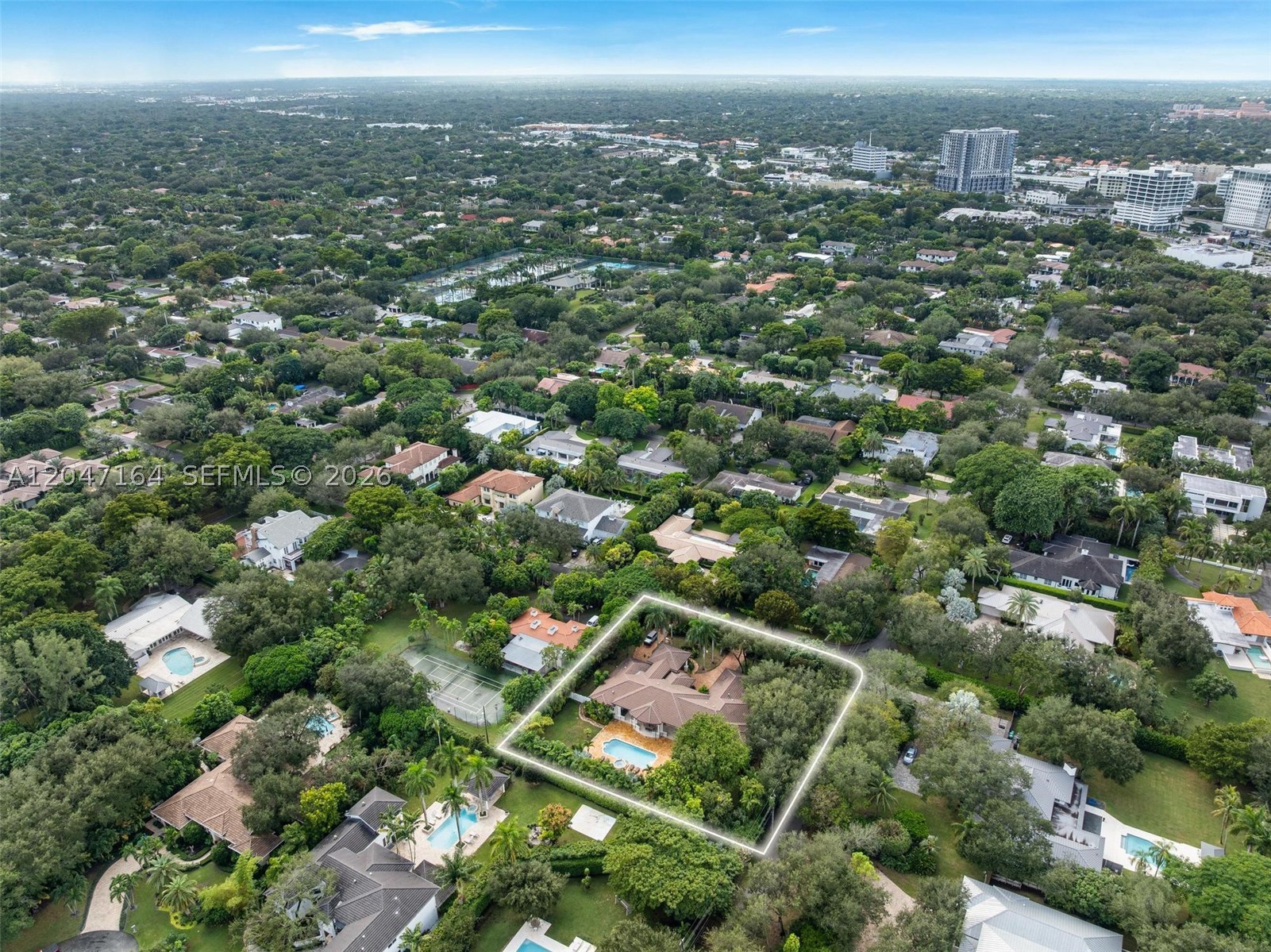 6890 SW 94th St Pinecrest, FL 33156