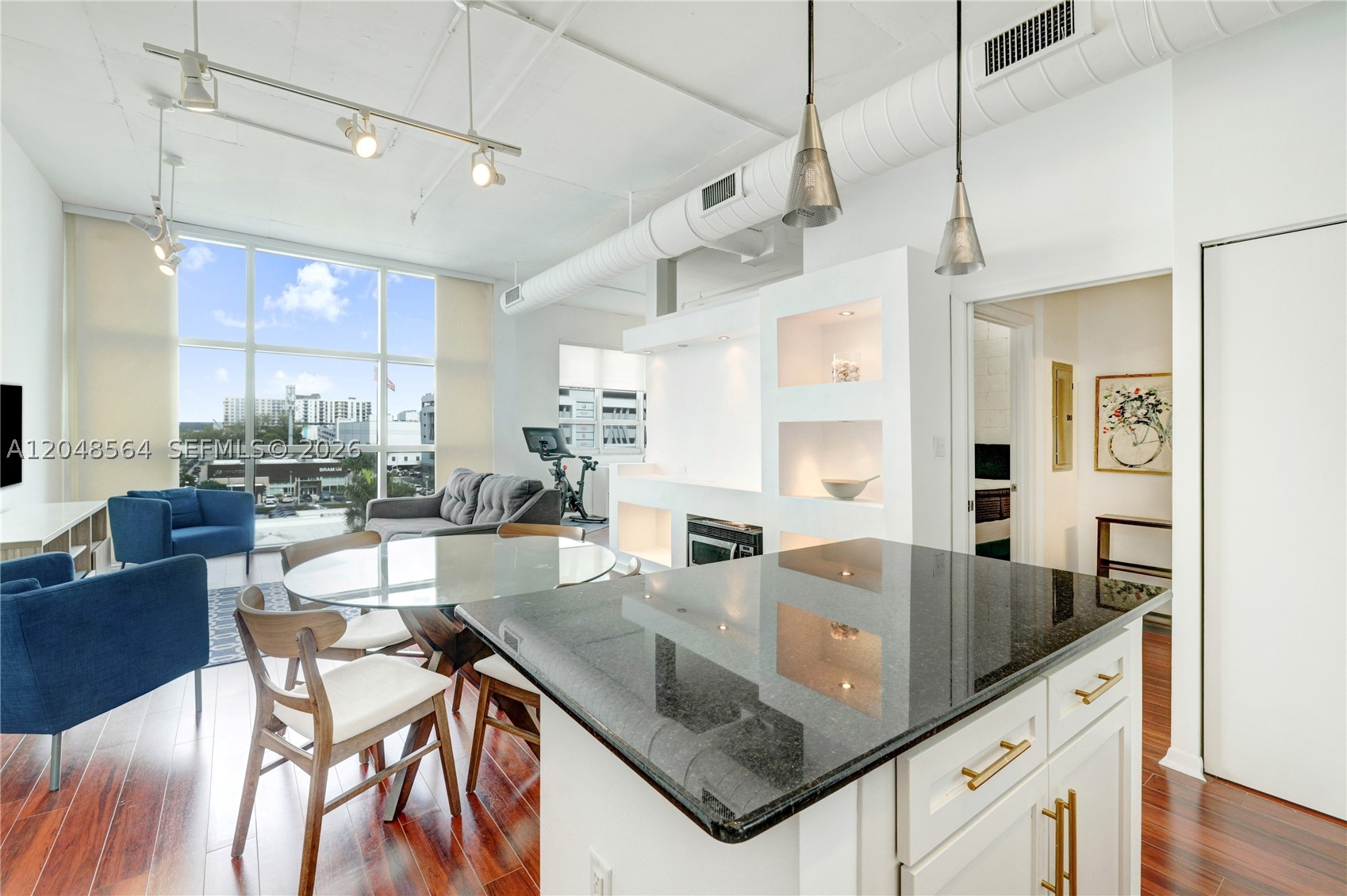 2001 Biscayne Blvd #2514