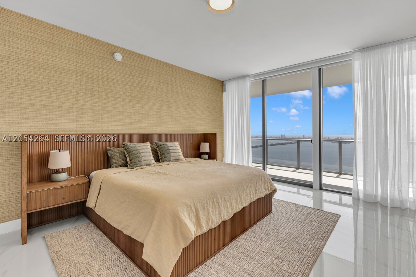 700 NE 24th St #5502 Miami, FL 33137