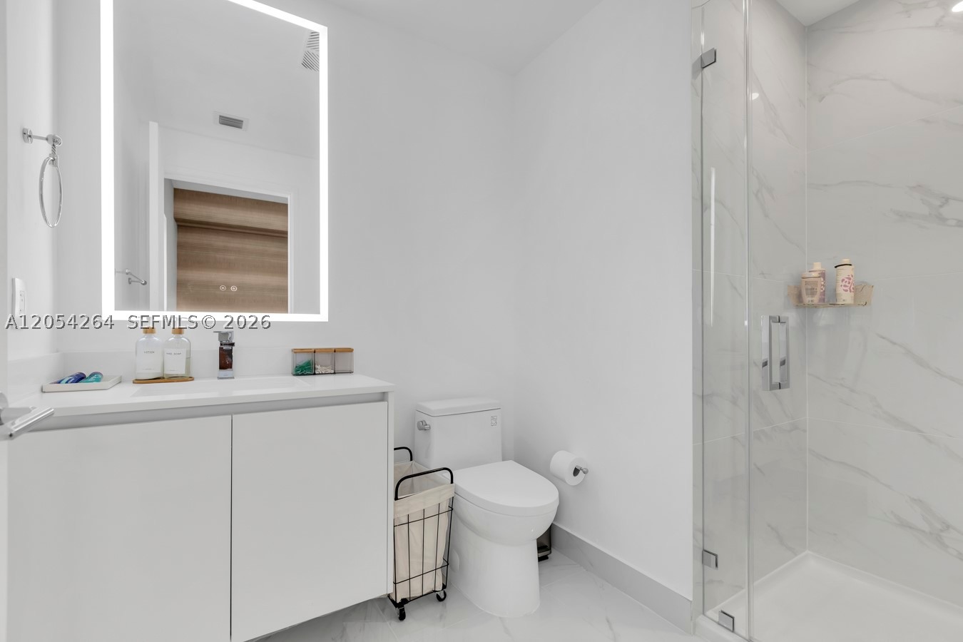 700 NE 24th St #5502 Miami, FL 33137