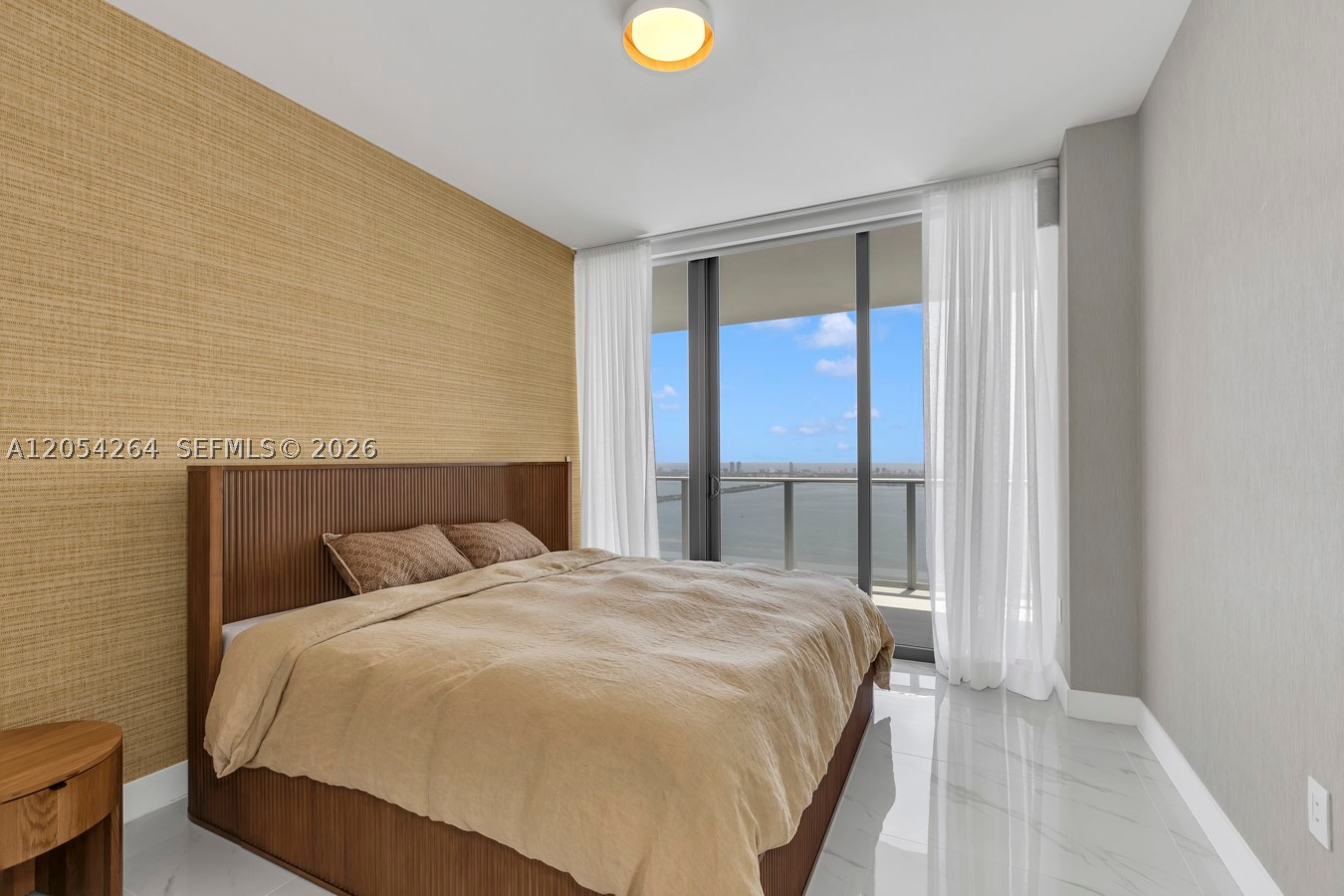 700 NE 24th St #5502 Miami, FL 33137