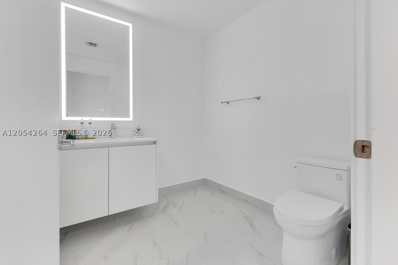 700 NE 24th St #5502 Miami, FL 33137