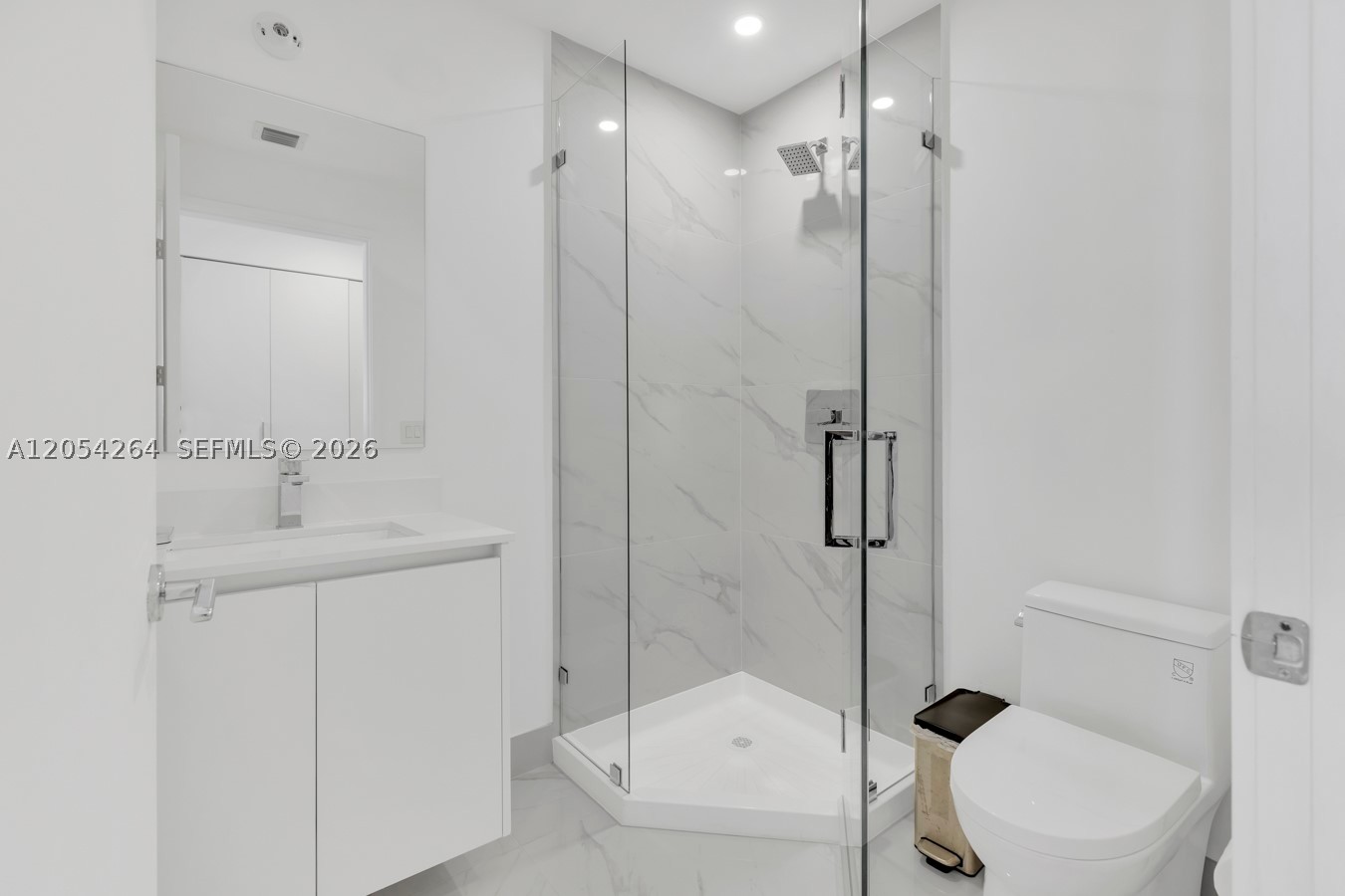 700 NE 24th St #5502 Miami, FL 33137
