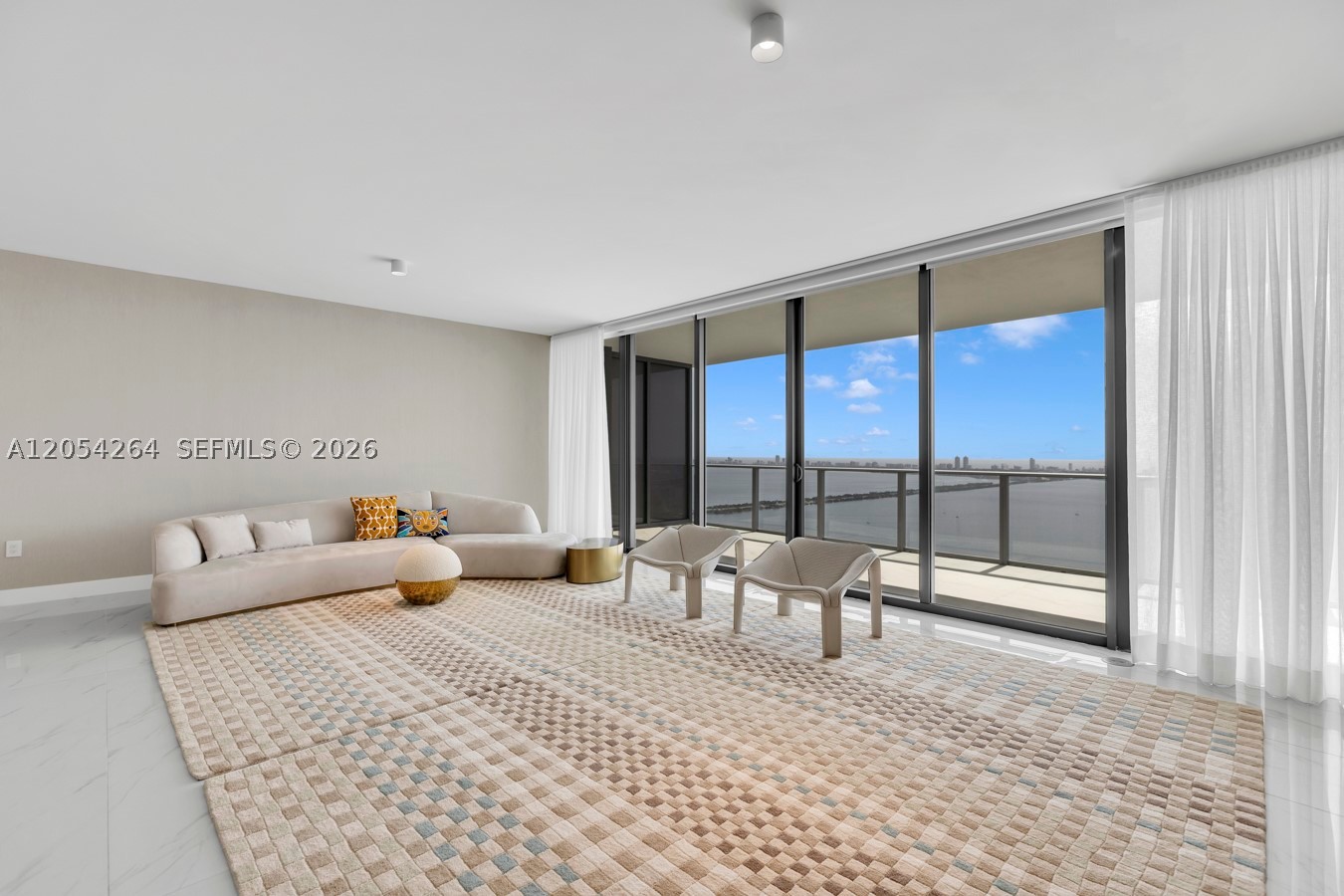 700 NE 24th St #5502 Miami, FL 33137