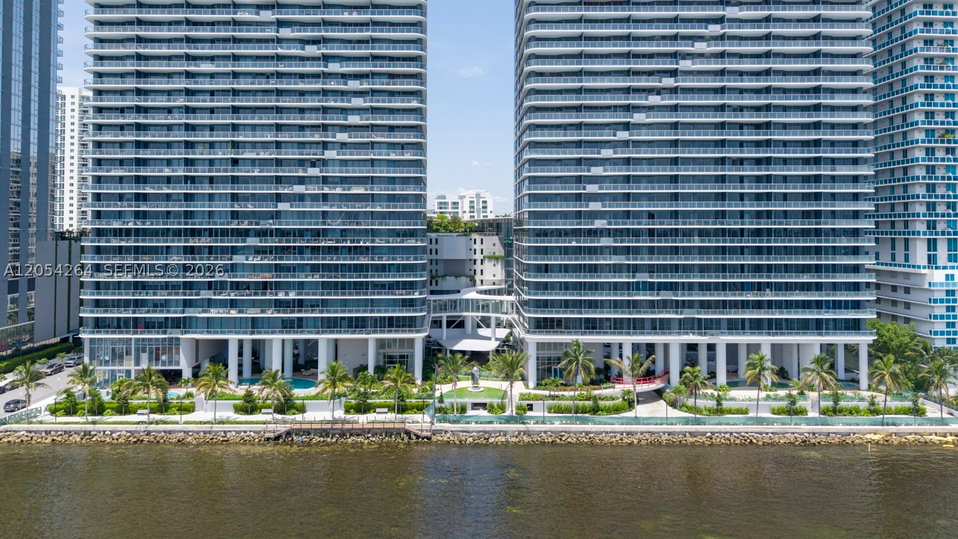 700 NE 24th St #5502 Miami, FL 33137