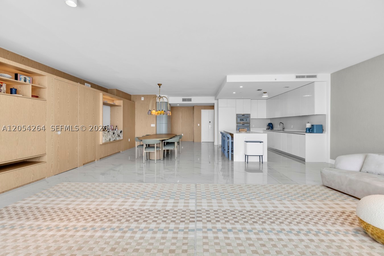 700 NE 24th St #5502 Miami, FL 33137