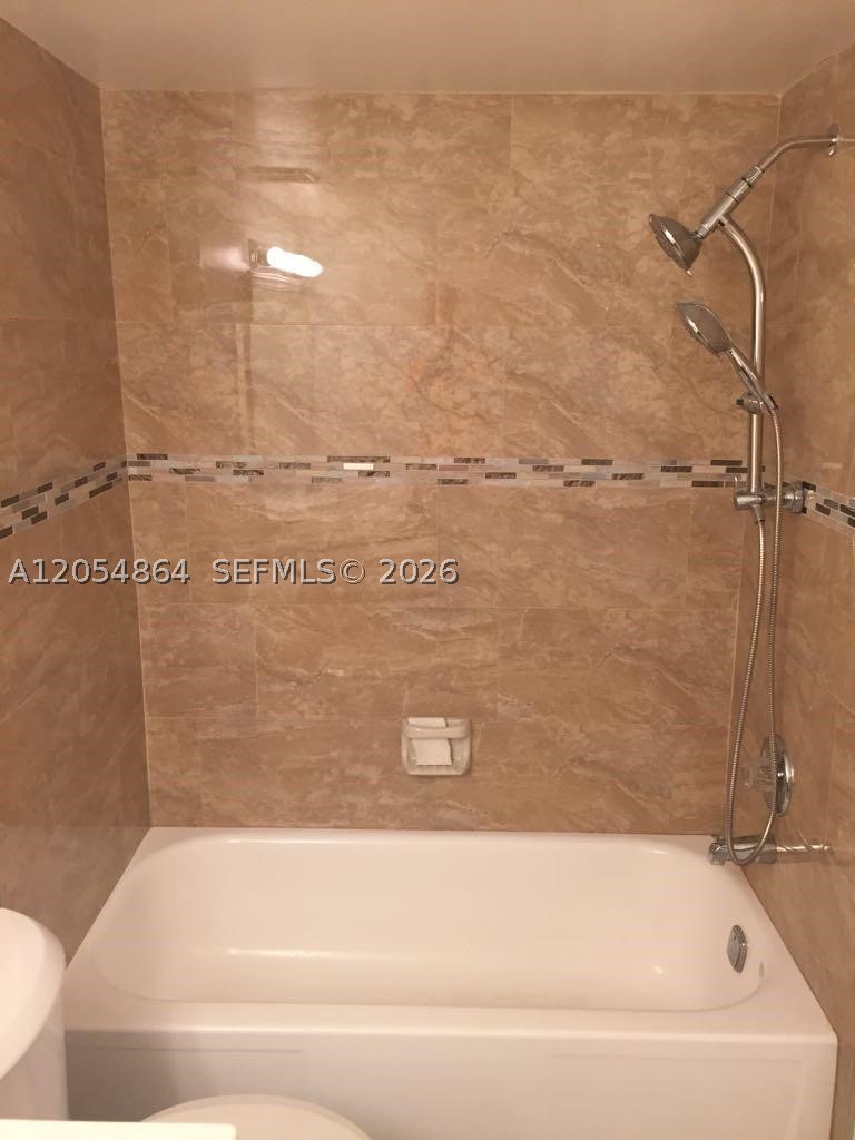 18151 NE 31st Ct #1505 Aventura, FL 33160