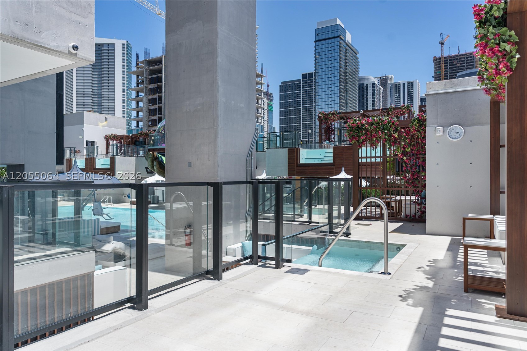 image E11EVEN Hotel & Residences27