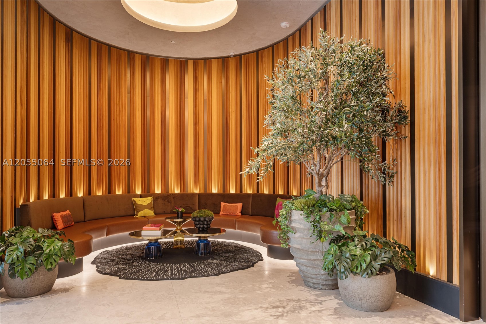 image E11EVEN Hotel & Residences3