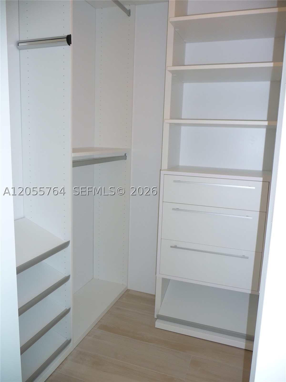 1300 S Miami Ave #3503 Miami, FL 33130