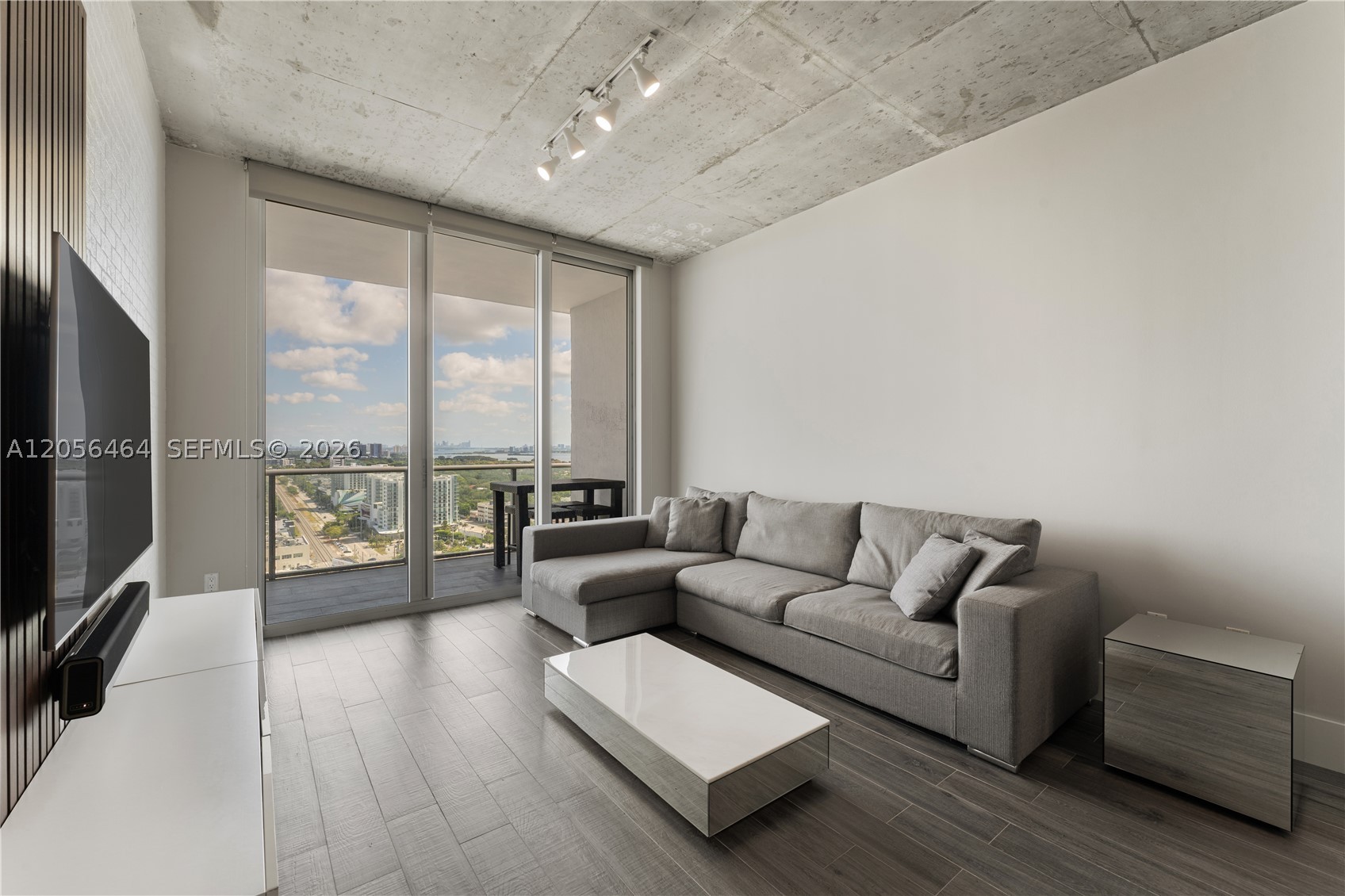 image 2 Midtown8