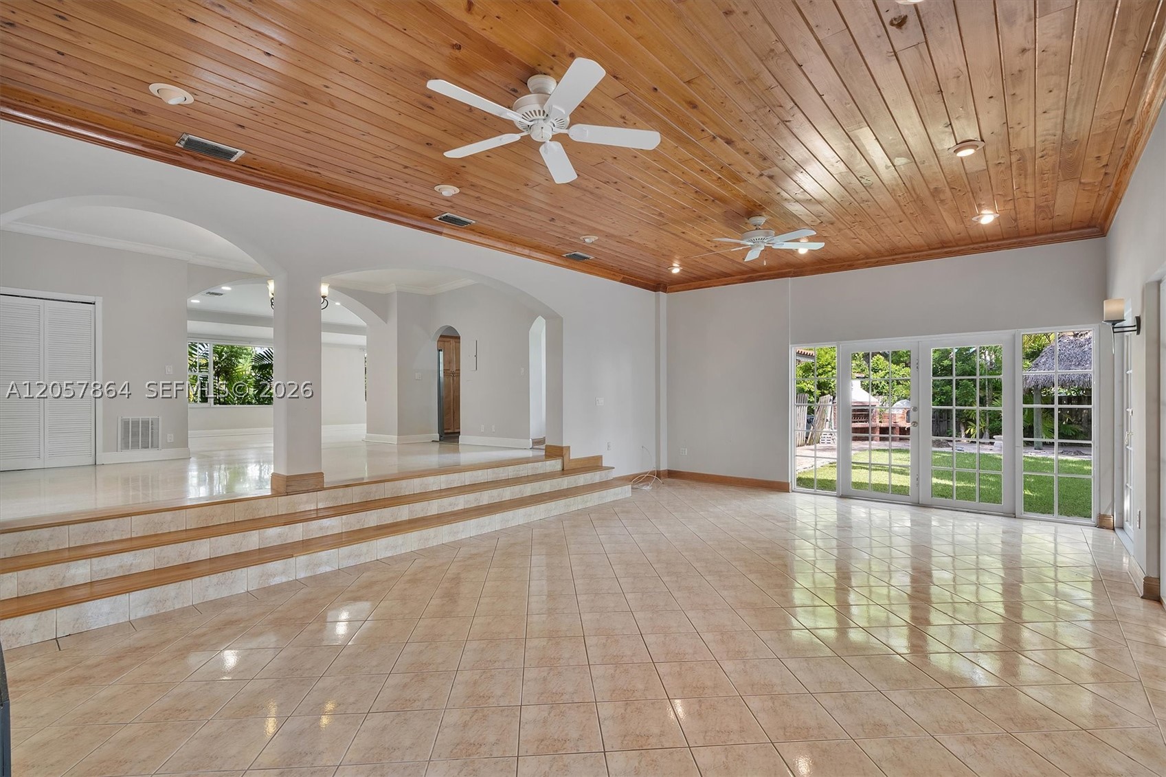 4445 N Michigan Ave Miami Beach, FL 33140